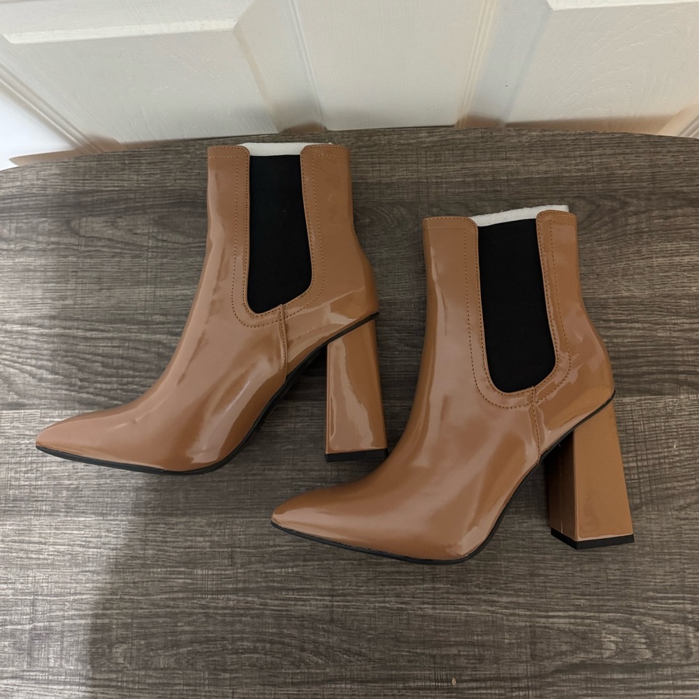 Brown Chunky Heel Ankle Boots Size 8.5 - Picture 3 of 5